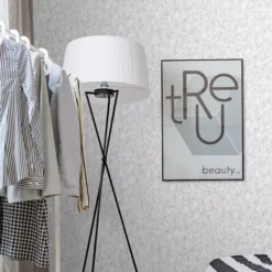 Boutique Grey Marble Metallic Effect Smooth Wallpaper 9 Boutique Grey Marble Metallic Effect Smooth Wallpaper -Home Paint Store boutique grey marble metallic effect smooth wallpaper5011583384529 01i BQ