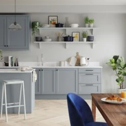 Dulux Easycare Kitchen Goose Down Matt Wall Paint, 2.5L -Home Paint Store dulux easycare kitchen goose down matt wall paint 2 5l5010212668313 01i bq