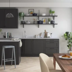 Dulux Trade Pure Brilliant White Gloss Exterior Metal & Wood Paint, 750ml 10 Dulux Trade Pure Brilliant White Gloss Exterior Metal & Wood Paint, 750ml -Home Paint Store dulux trade pure brilliant white gloss exterior metal wood paint 750ml5010212494424 05i bq