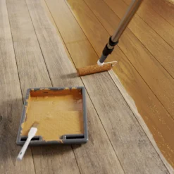 GoodHome Antique Pine Satin Floor Wood Varnish, 2.5L -Home Paint Store goodhome antique pine satin floor wood varnish 2 5l5059340486994 02i