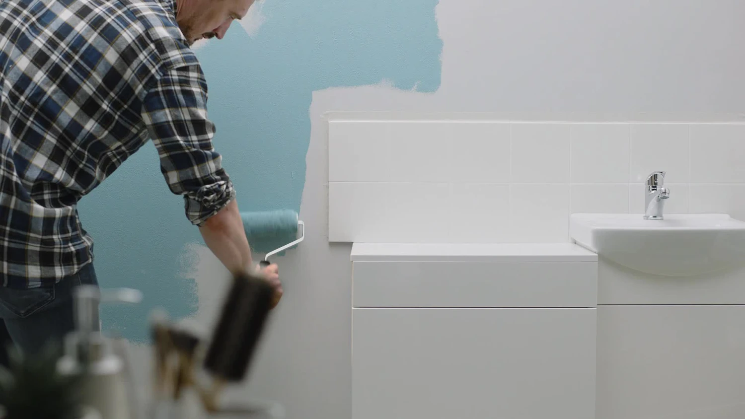 GoodHome Bathroom Kilkenny Soft Sheen Emulsion Paint, 2.5L 4 GoodHome Bathroom Kilkenny Soft Sheen Emulsion Paint, 2.5L - Image 2