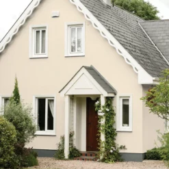 Sandtex Ultra Smooth Magnolia Masonry Paint, 5L -Home Paint Store sandtex ultra smooth magnolia masonry paint 5l5010131460913 01i bq