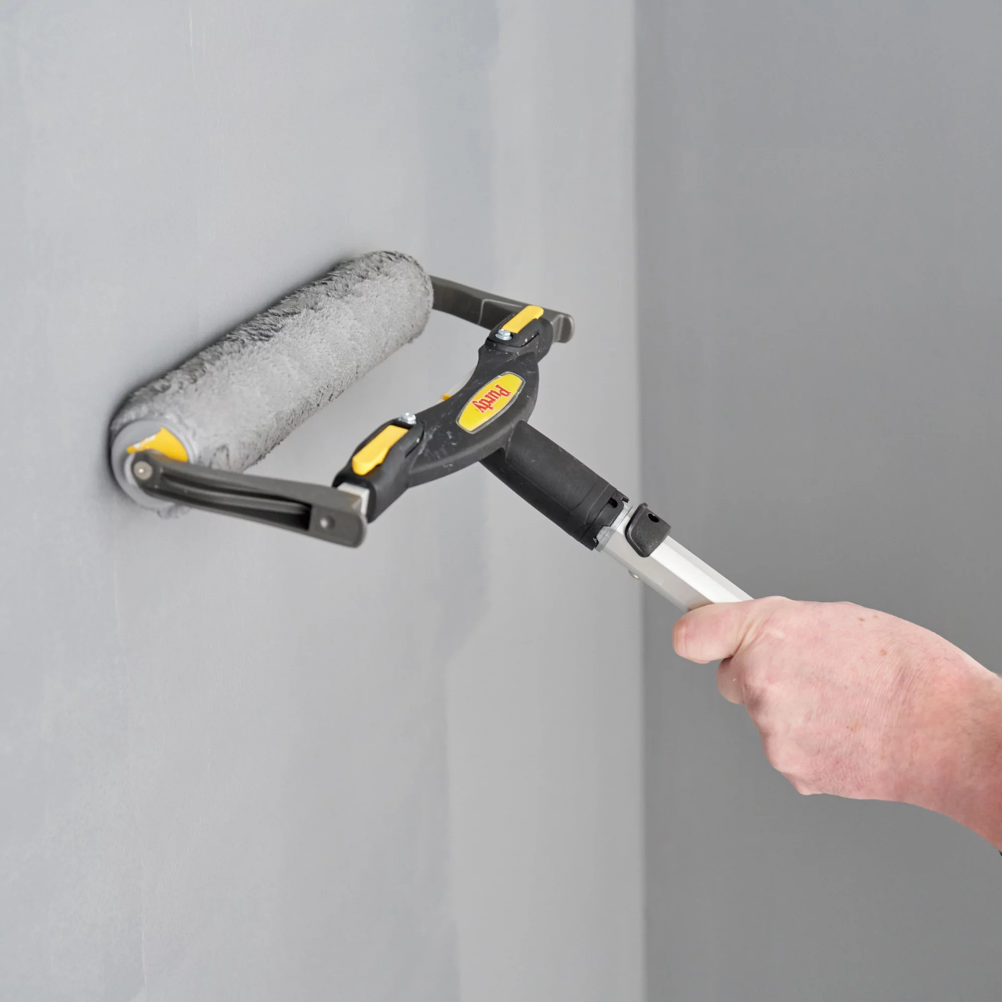 Valspar Trade Dark Grey Multi-surface Primer, 2.5L 5 Valspar Trade Dark Grey Multi-surface Primer, 2.5L - Image 3